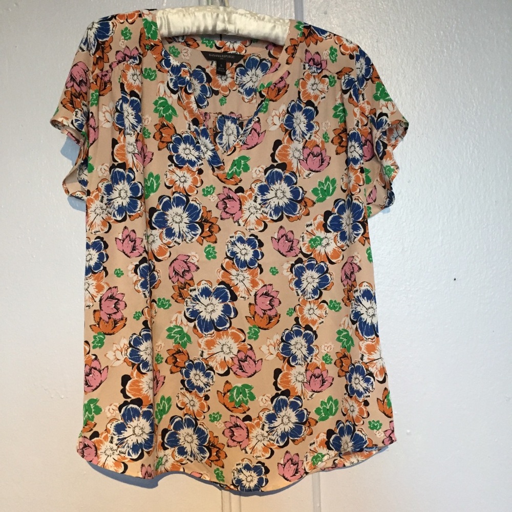 ✨Floral Chiffon Blouse✨